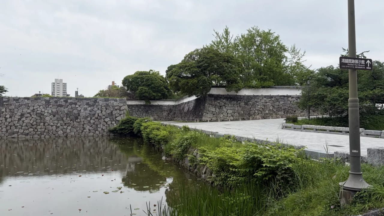 Fukuoka castle ruins
